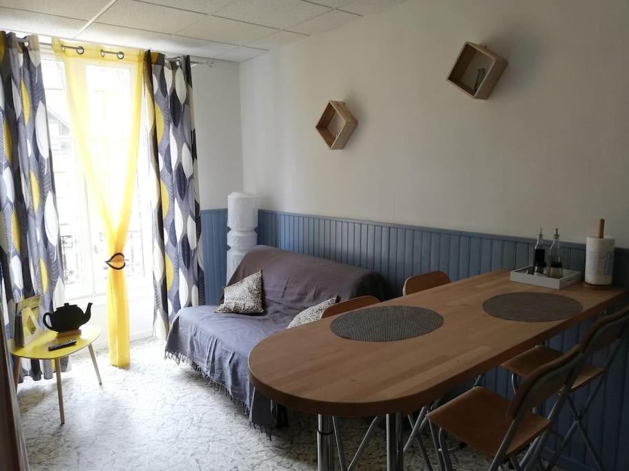 Le Nid Douillet Univers Linge Fourni La Bourboule Exteriör bild